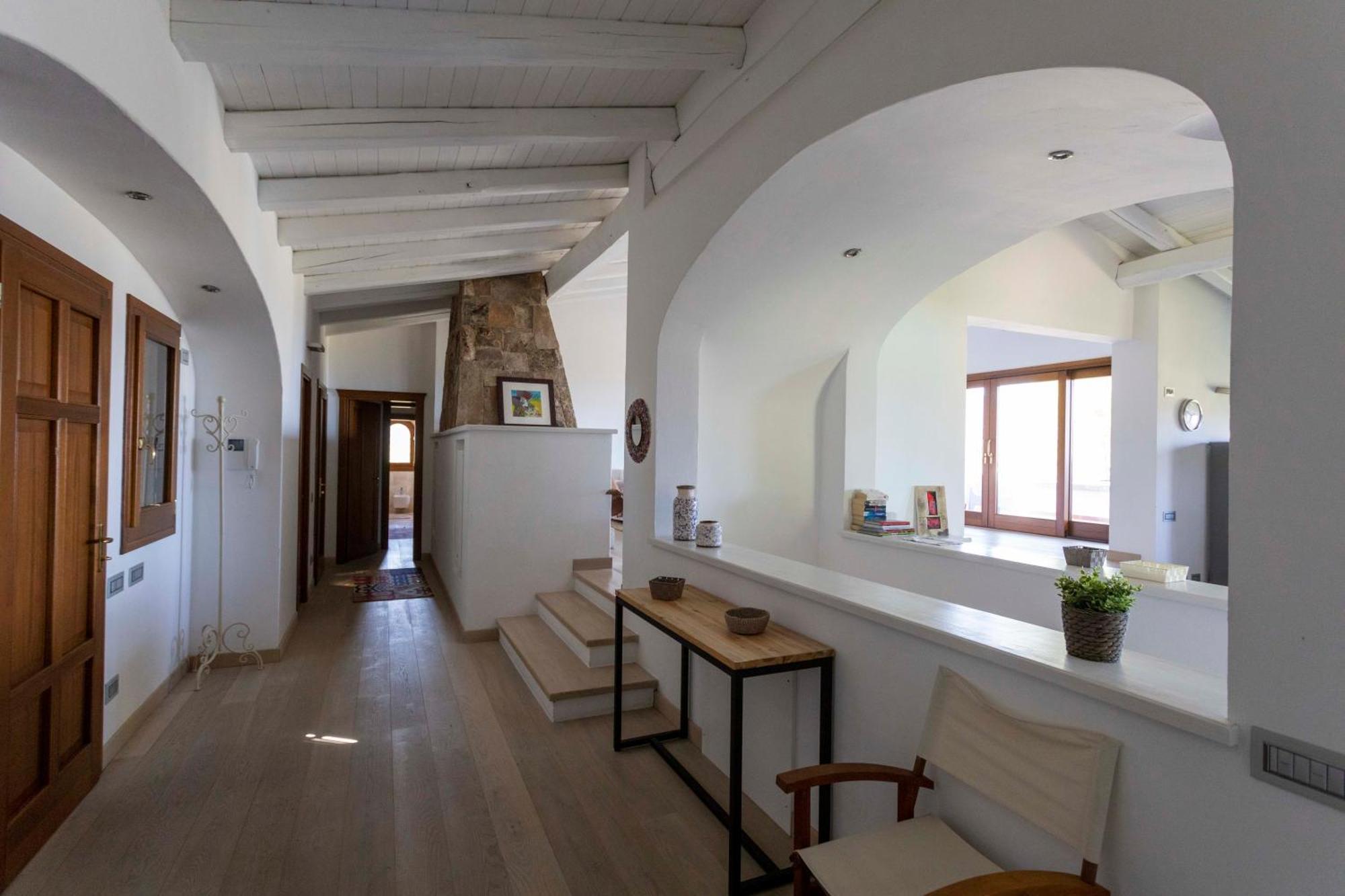 Villa Alba Esclusiva Villa Con Piscina A Sfioro E Vista Mozzafiato Sul Mare Cugnana Exterior photo