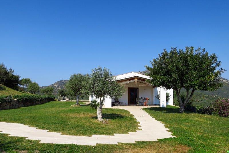 Villa Alba Esclusiva Villa Con Piscina A Sfioro E Vista Mozzafiato Sul Mare Cugnana Exterior photo