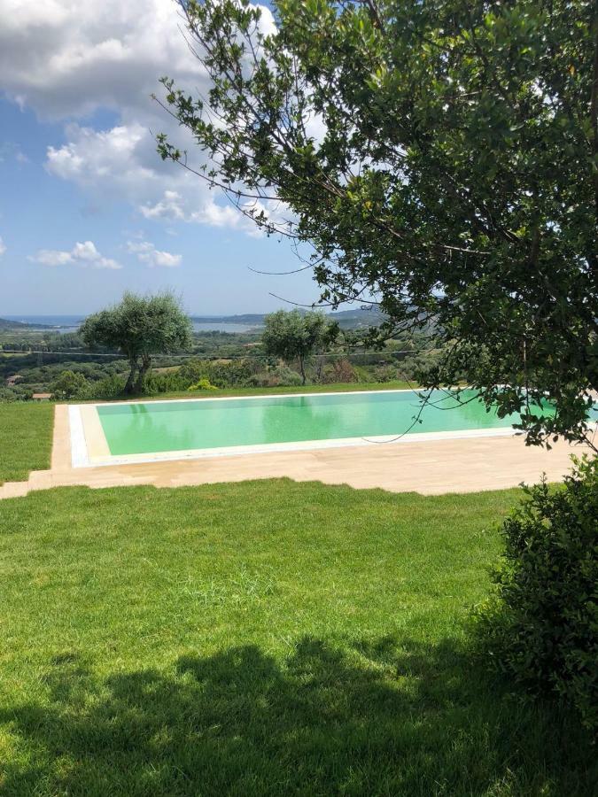 Villa Alba Esclusiva Villa Con Piscina A Sfioro E Vista Mozzafiato Sul Mare Cugnana Exterior photo