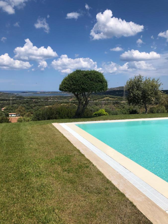 Villa Alba Esclusiva Villa Con Piscina A Sfioro E Vista Mozzafiato Sul Mare Cugnana Exterior photo